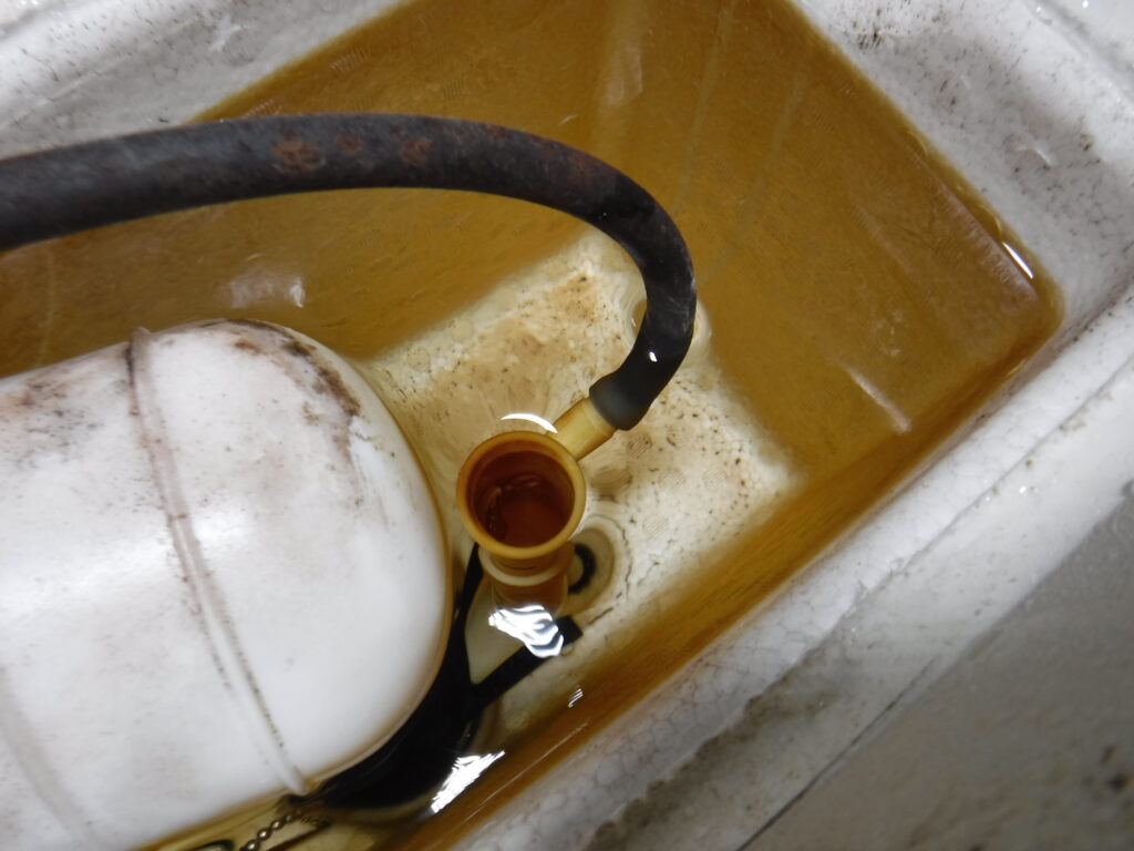 TOTO　S710B　手洗い無ﾄｲﾚﾛｰﾀﾝｸ　水漏れ修理（ﾎﾞｰﾙﾀｯﾌﾟ･ﾌﾛｰﾄﾊﾞﾙﾌﾞ交換方法）