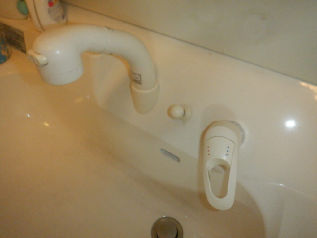 KVK　KF569HL　洗面洗髪ｼﾝｸﾞﾙﾚﾊﾞｰ水栓　水漏れ修理（ﾊﾞﾙﾌﾞｶｰﾄﾘｯｼﾞ交換手順）※洗面台（日立ﾊｳｽﾃｯｸ製）