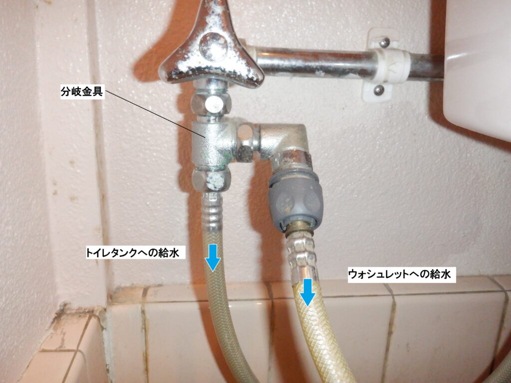 TOTO　TCF4221A　ｳｫｼｭﾚｯﾄ　ｱﾌﾟﾘｺｯﾄN2A（修理部品供給終了）　操作しても動かない。水漏れ。→　本体交換方法