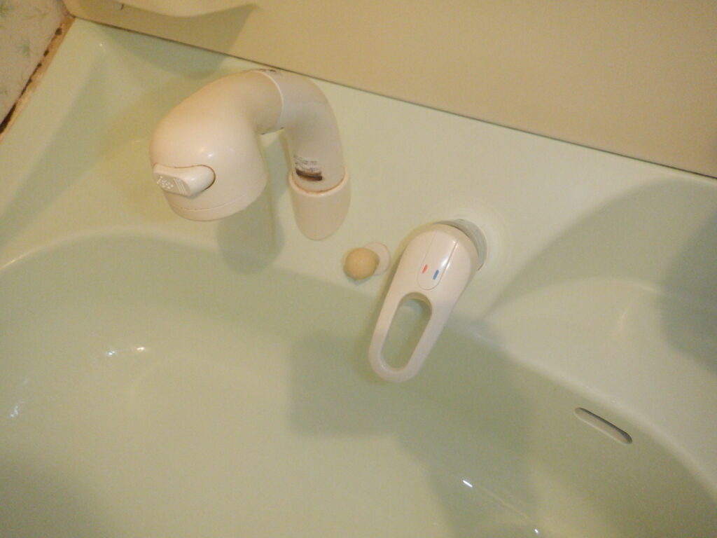 KVK　KF359TO　洗面洗髪ｼｬﾜｰ水栓（ﾄｽﾃﾑ洗面化粧台仕様）水漏れ修理方法（ｶｰﾄﾘｯｼﾞ交換手順）