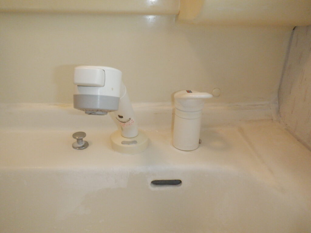 TOTO　TL384UFR#N11　洗面洗髪シャワー水栓　水漏れ修理方法（ﾊﾞﾙﾌﾞｶｰﾄﾘｯｼﾞ交換手順）※他、修理部品、代替水栓の記載有り