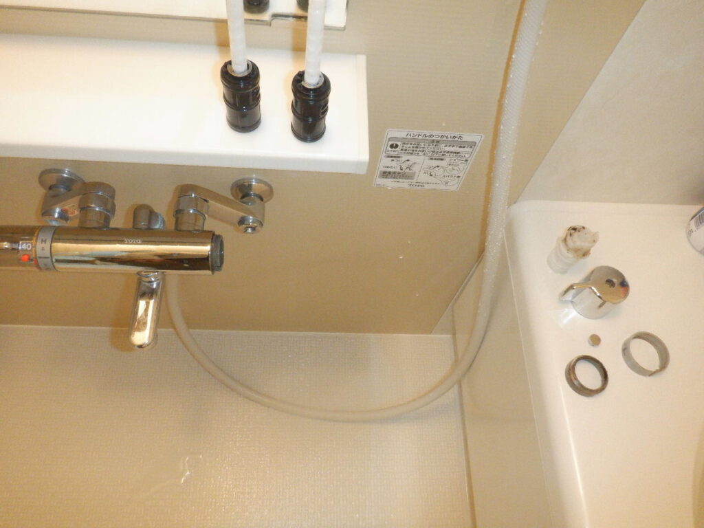 TOTO　TMJ40B1(R)B　壁付ｻｰﾓｽﾀｯﾄ･ｼｬﾜｰ水栓修理方法（開閉ﾊﾞﾙﾌﾞ部交換手順）