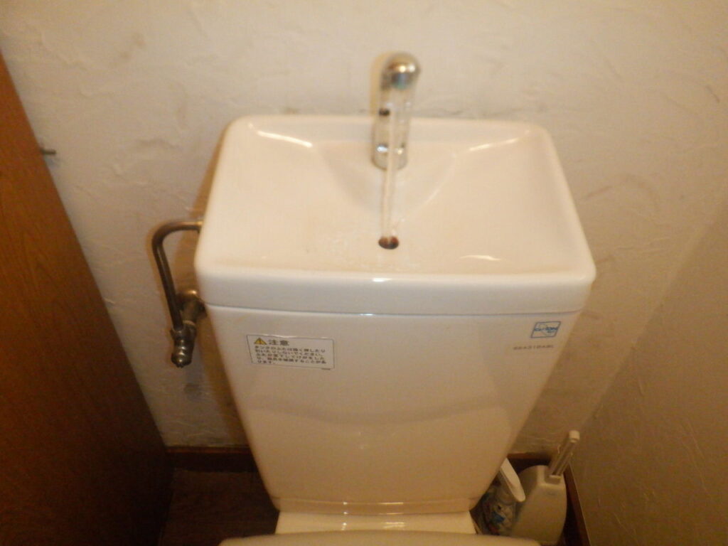 TOTO 手洗い付タンク SS431BABL(2000-2022年)