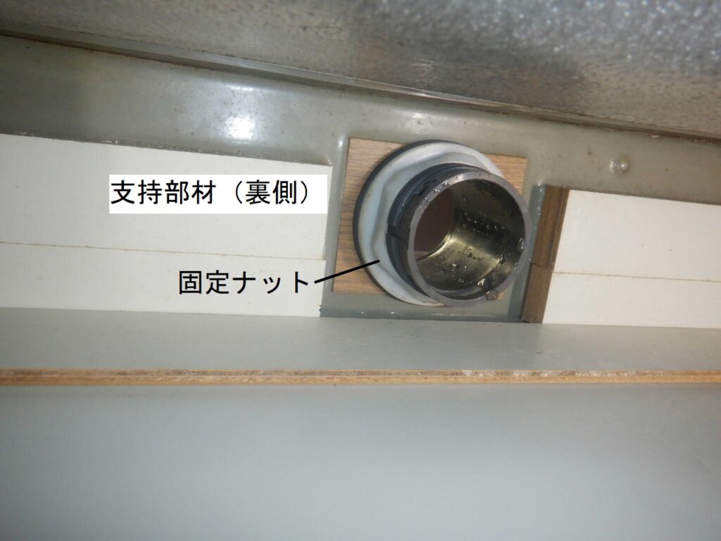 パナソニック(松下電工) 32SK(ワンタッチ水栓)
取り外し方