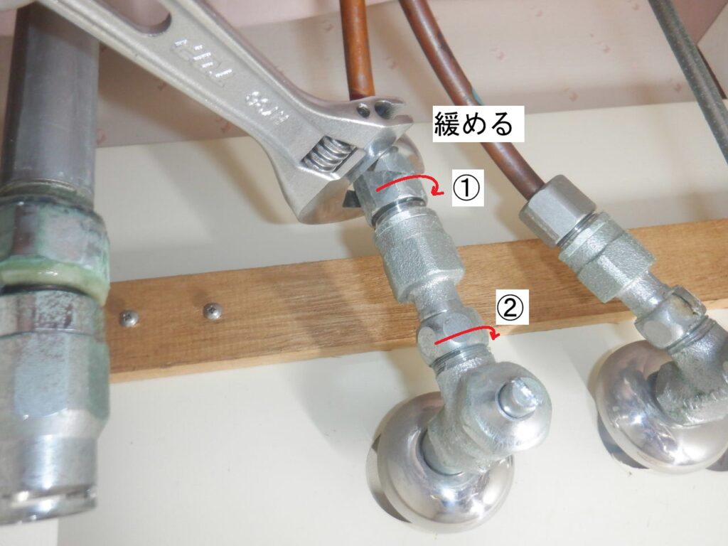 ﾊﾟﾅｿﾆｯｸ　CQ883B・CQ473
取り外し方