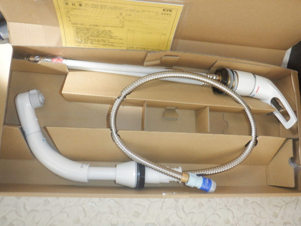 KVK　洗面　台付ｼﾝｸﾞﾙ洗髪ｼｬﾜｰ水栓　KM8007