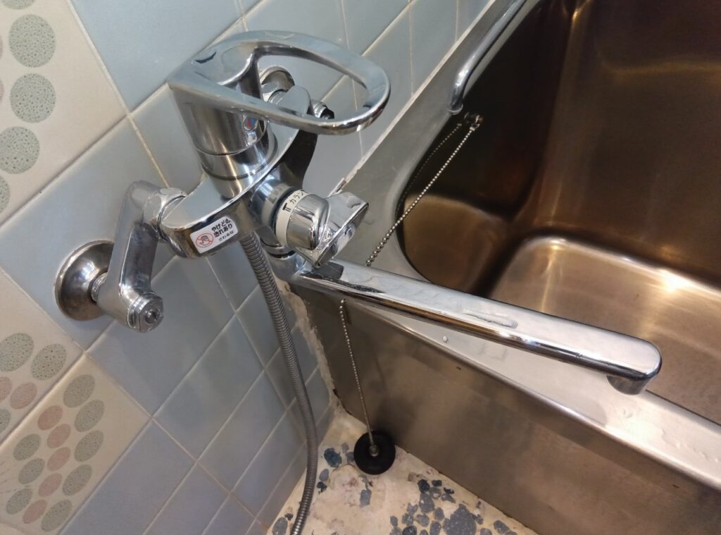 KVK　浴室ｼﾝｸﾞﾙﾚﾊﾞｰ式ｼｬﾜｰ水栓　KF5000T・TR2・TMB（2012年～　）