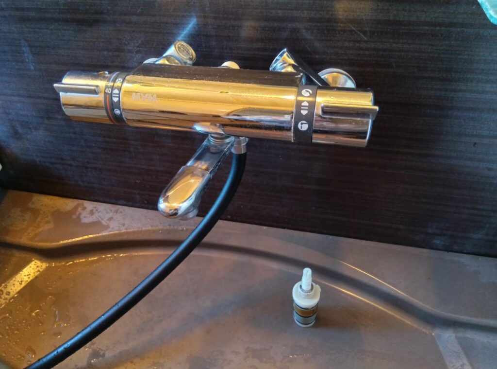 MYM　MC8200-071【切替ｶｰﾄﾘｯｼﾞ交換方法、温調ｶｰﾄﾘｯｼﾞ交換】　　※日立ﾊｳｽﾃｯｸ　ﾕﾆｯﾄﾊﾞｽ仕様