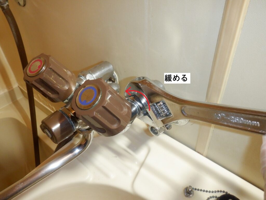 KVK KF202 から KF30N2 へ水栓本体交換