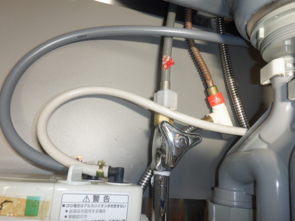 MYM　台所ﾊﾝﾄﾞｼｬﾜｰ式ｼﾝｸﾞﾙﾚﾊﾞｰ混合水栓　FA571-001（FA571GK5E-リ♯P）
ｸﾘﾅｯﾌﾟ製ｼｽﾃﾑｷｯﾁﾝ用