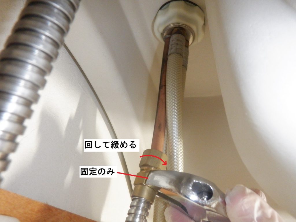 TOTO　TL385CG2F（S)　ﾎｰｽﾕﾆｯﾄ交換方法　【TH5C0331】　